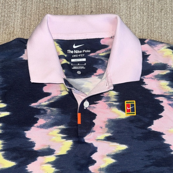 Nike Men's Size M Pink Foam Short Sleeve Polo Print Slim-Fit - Picture 5 of 11